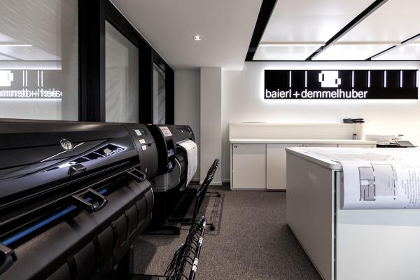 Ausbildung Azubi Firma PCC Copyshop Plotter