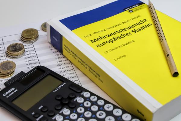 Innenausbau Buchhaltung Steuern Finanzen